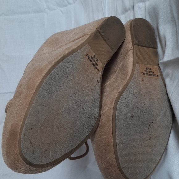 Booties - Picture 4 of 4